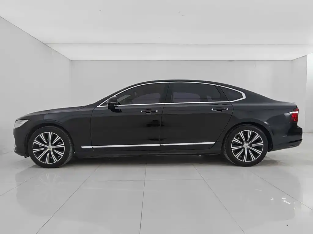 Volvo S90 2021 B5 Luxury