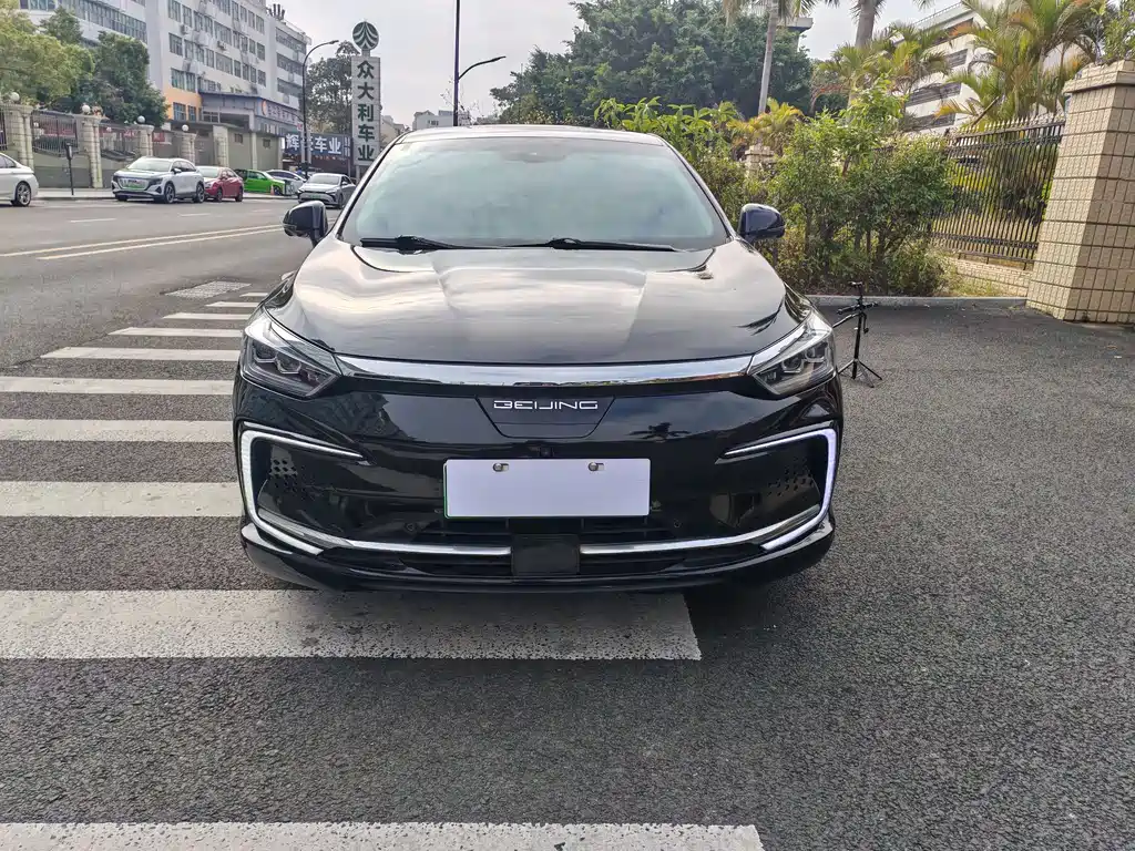 BAIC BEIJING EU7