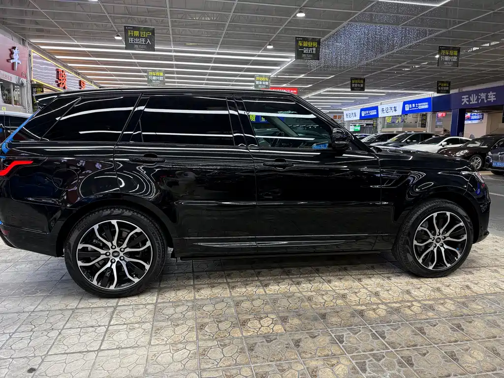 Land Rover Range Rover Sport 2022 3.0 L6
