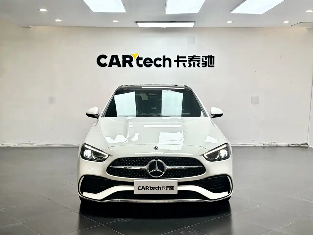 Mercedes-Benz C-Class — миниатюра 2