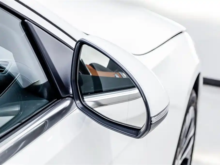 Mercedes-Benz C-Class C 2024 C 350 eL