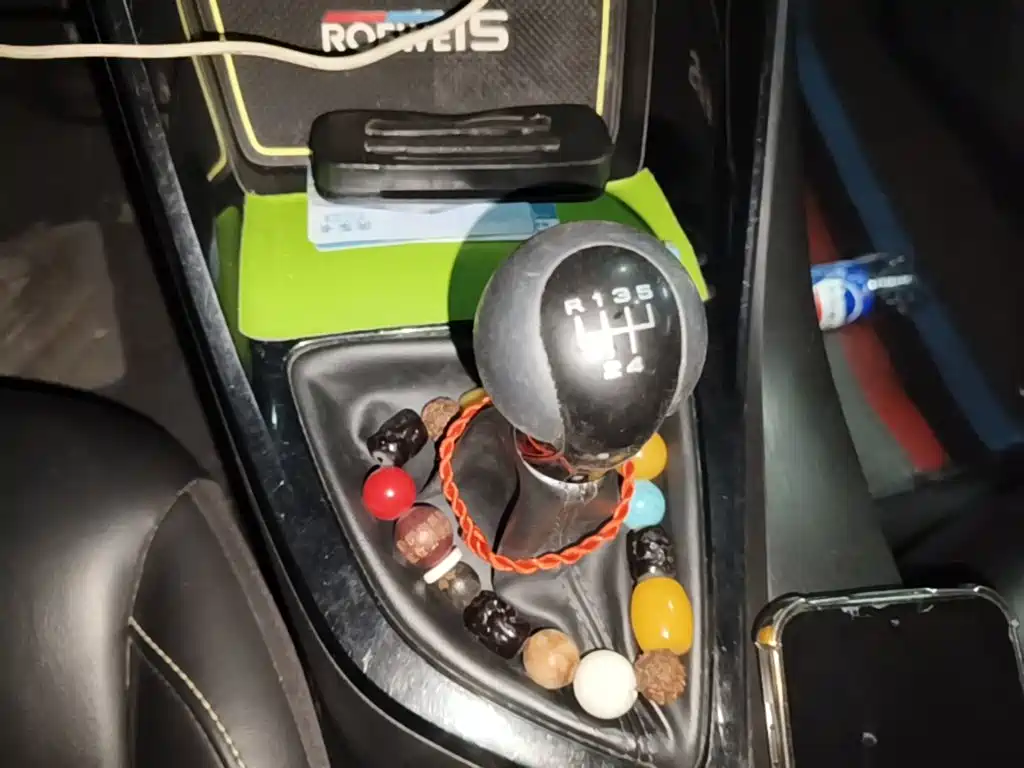 Roewe i5 — миниатюра 14
