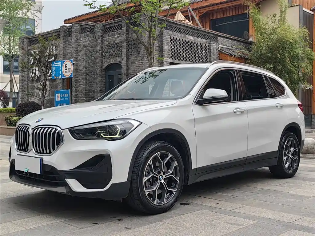 BMW X1 2021