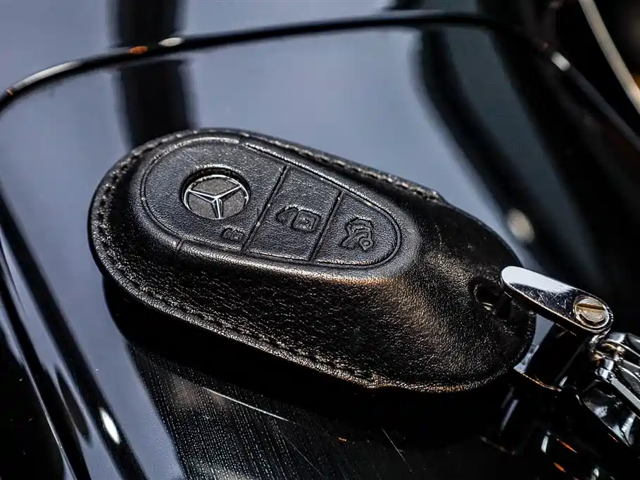 Mercedes-Benz GLC 2024 GLC 300 L 4MATIC 5 мест
