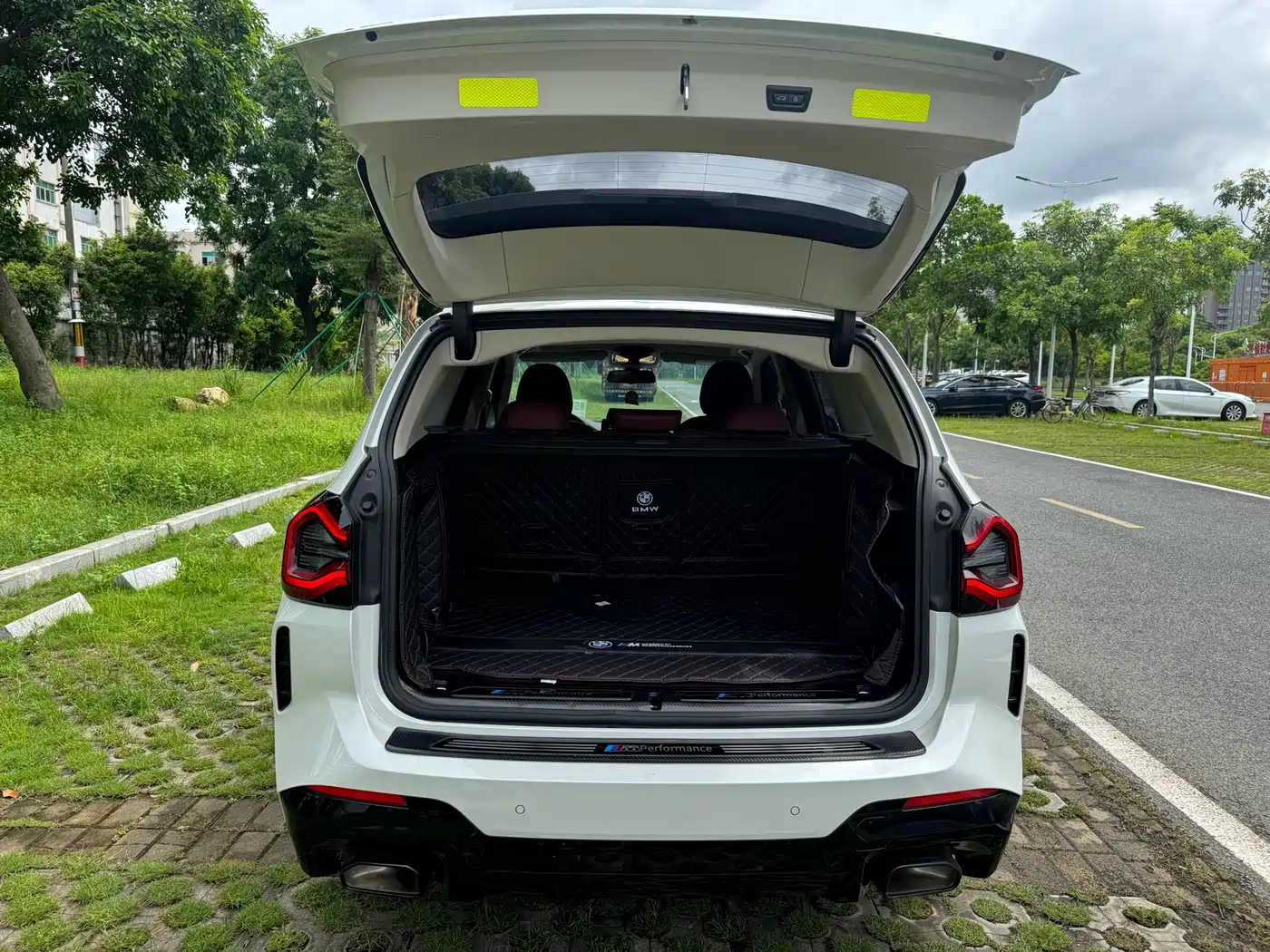 BMW X3 id 4583646 из Китая 9