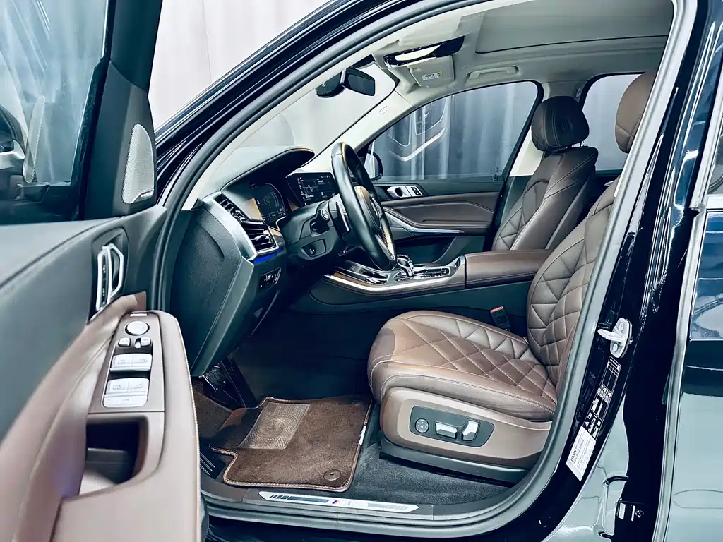 BMW X5 — миниатюра 9