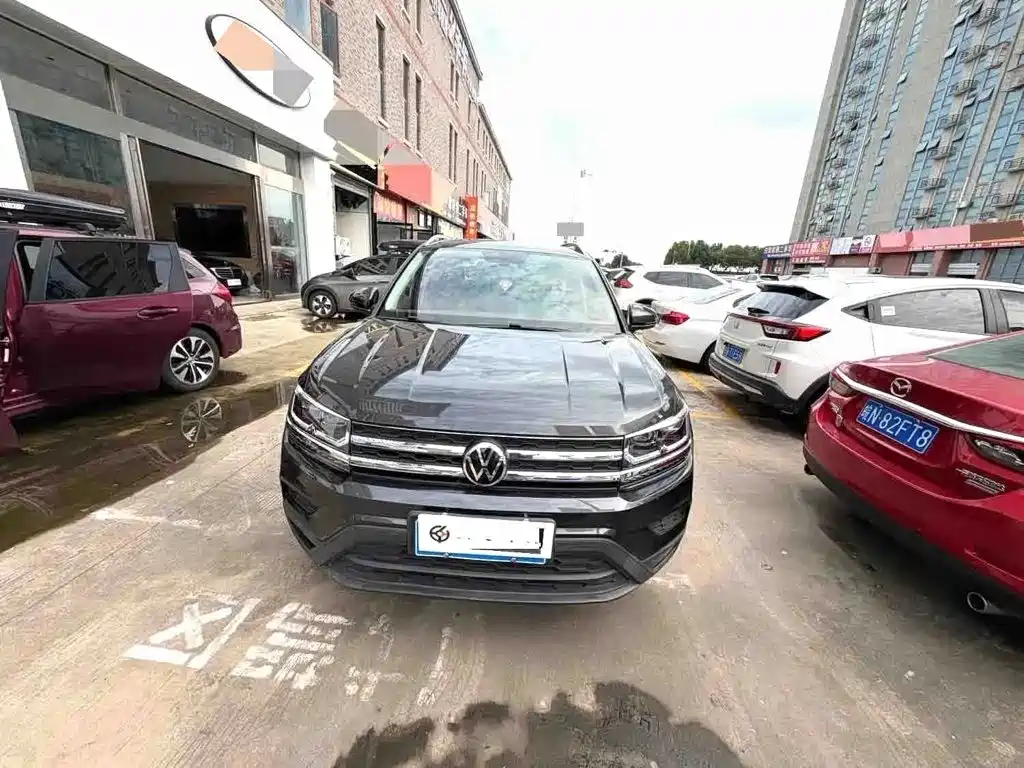 Volkswagen Tharu — миниатюра 2