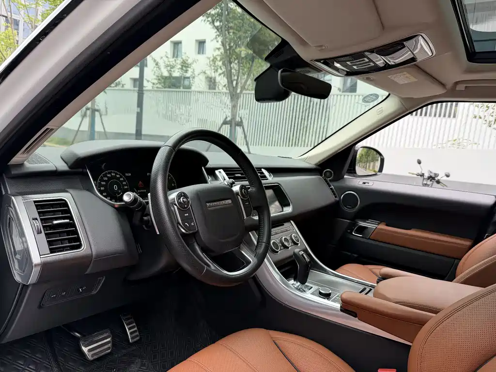 Land Rover Range Rover Sport 2017 3.0 SC V6 HSE DYNAMIC