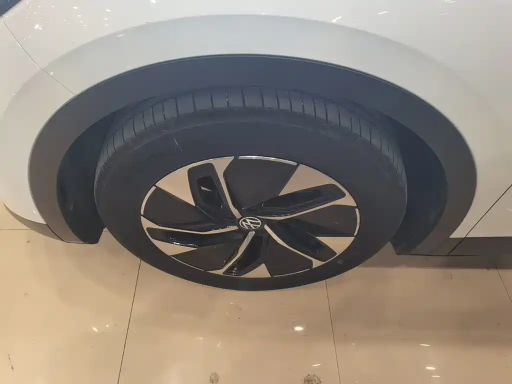 Volkswagen ID.4 Crozz — миниатюра 23
