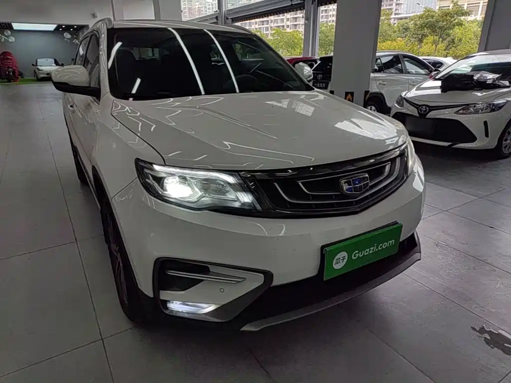 Geely Boyue — миниатюра 4