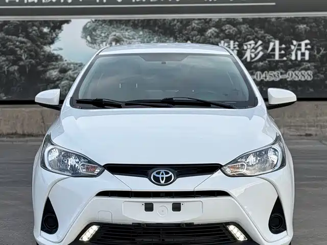 TOYOTA YARIS L TO ENJOY