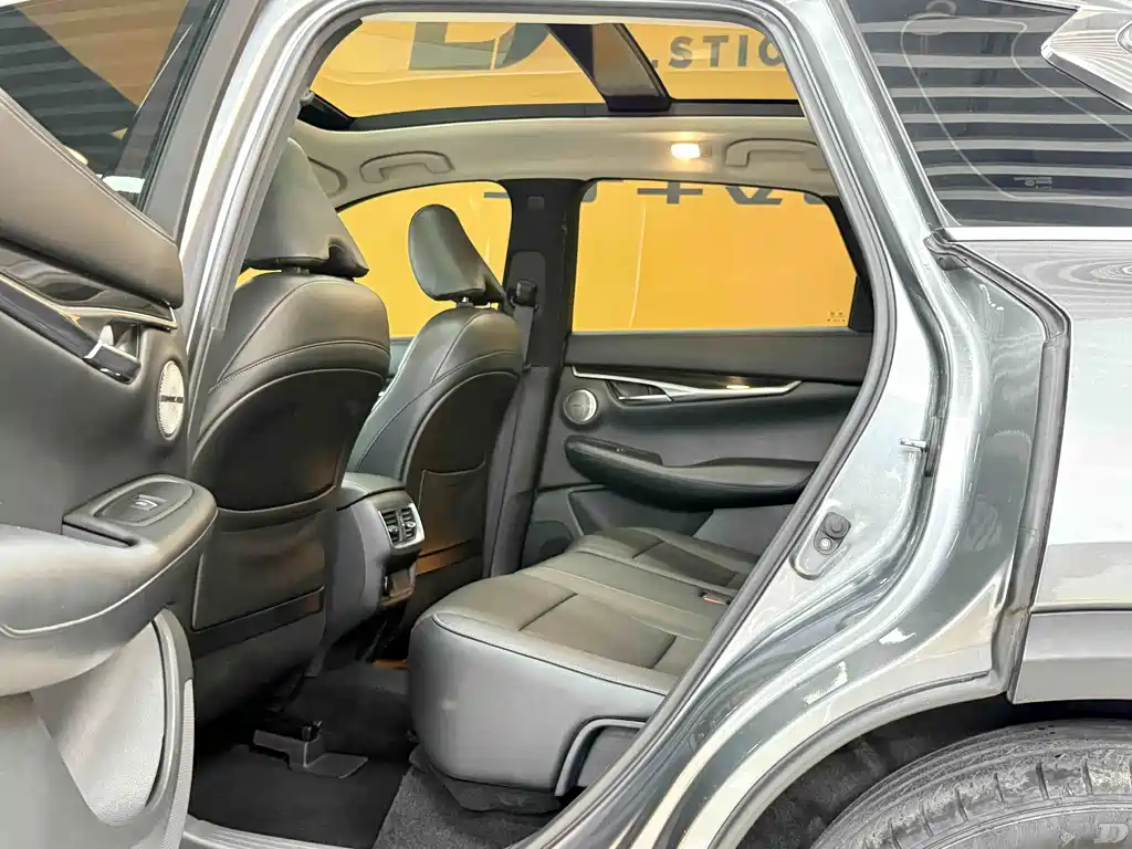 Infiniti QX50 — миниатюра 6