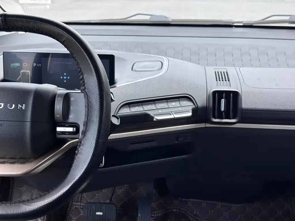 Baojun KiWi EV — миниатюра 8