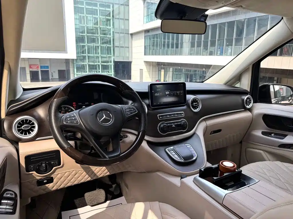 Mercedes-Benz Vito — миниатюра 15