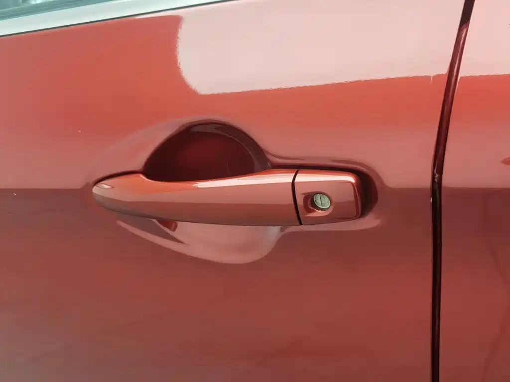 Nissan Qashqai — миниатюра 18