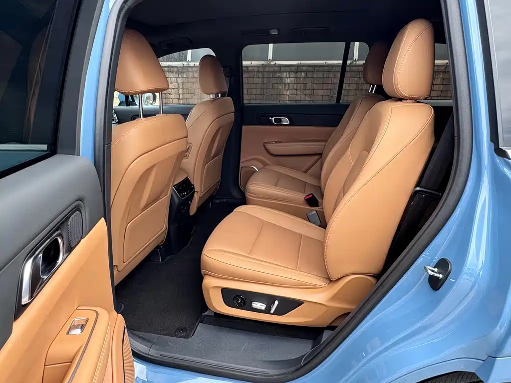 Li Auto ONE 2021 6 мест
