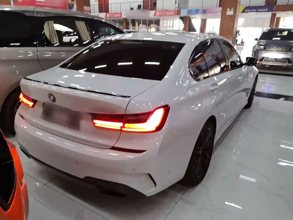 BMW 3 Series — миниатюра 7