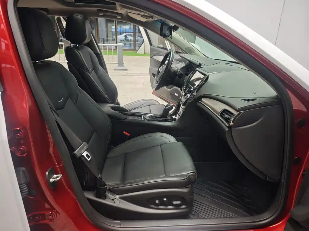 Cadillac ATS-L - фото 11