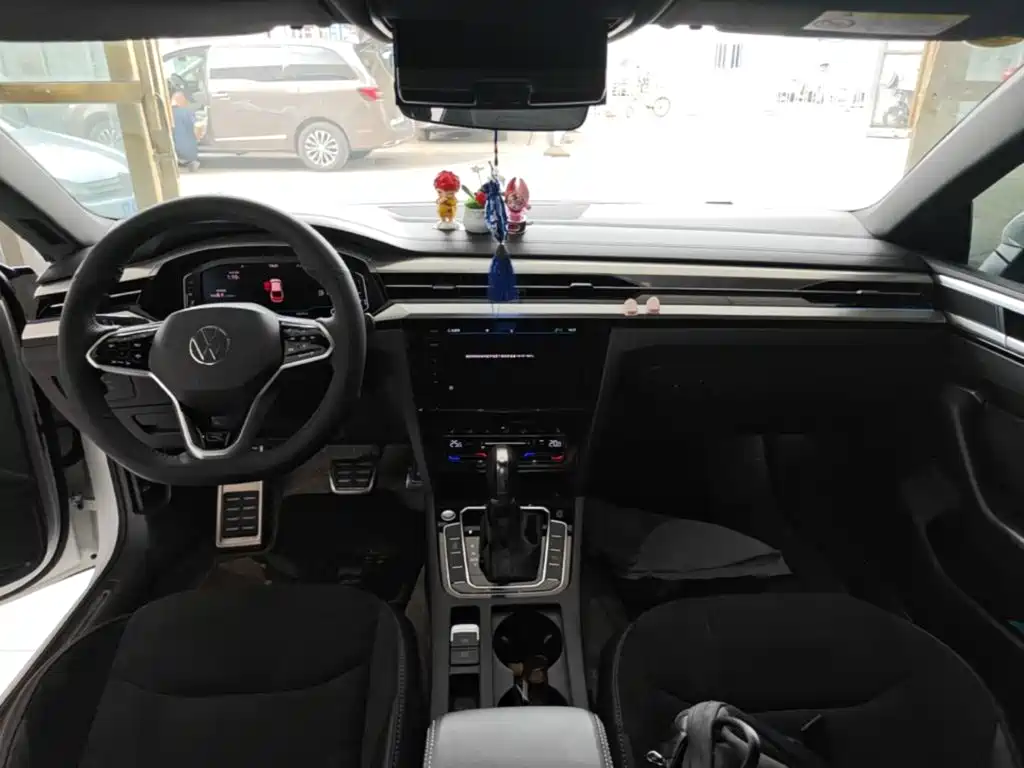 Volkswagen CC — миниатюра 10