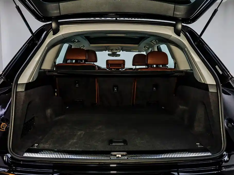Audi Q5L — миниатюра 6