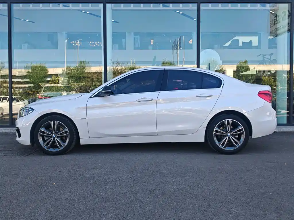 BMW 1 Series — миниатюра 3