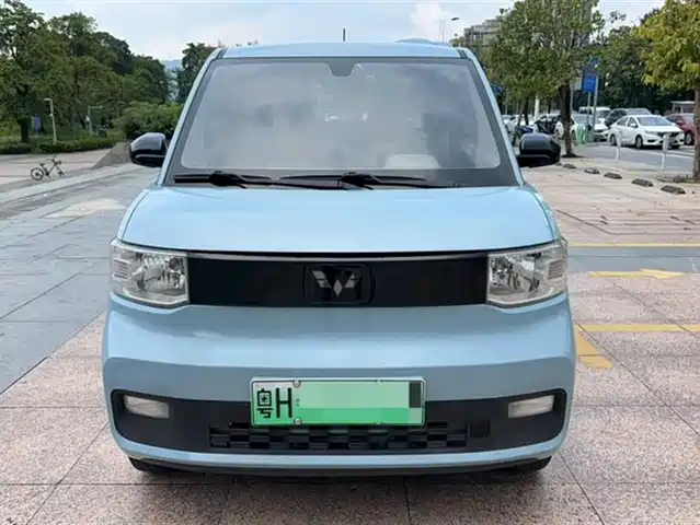 WULING AUTOMOBILE HONGGUANG MINIEV 2023