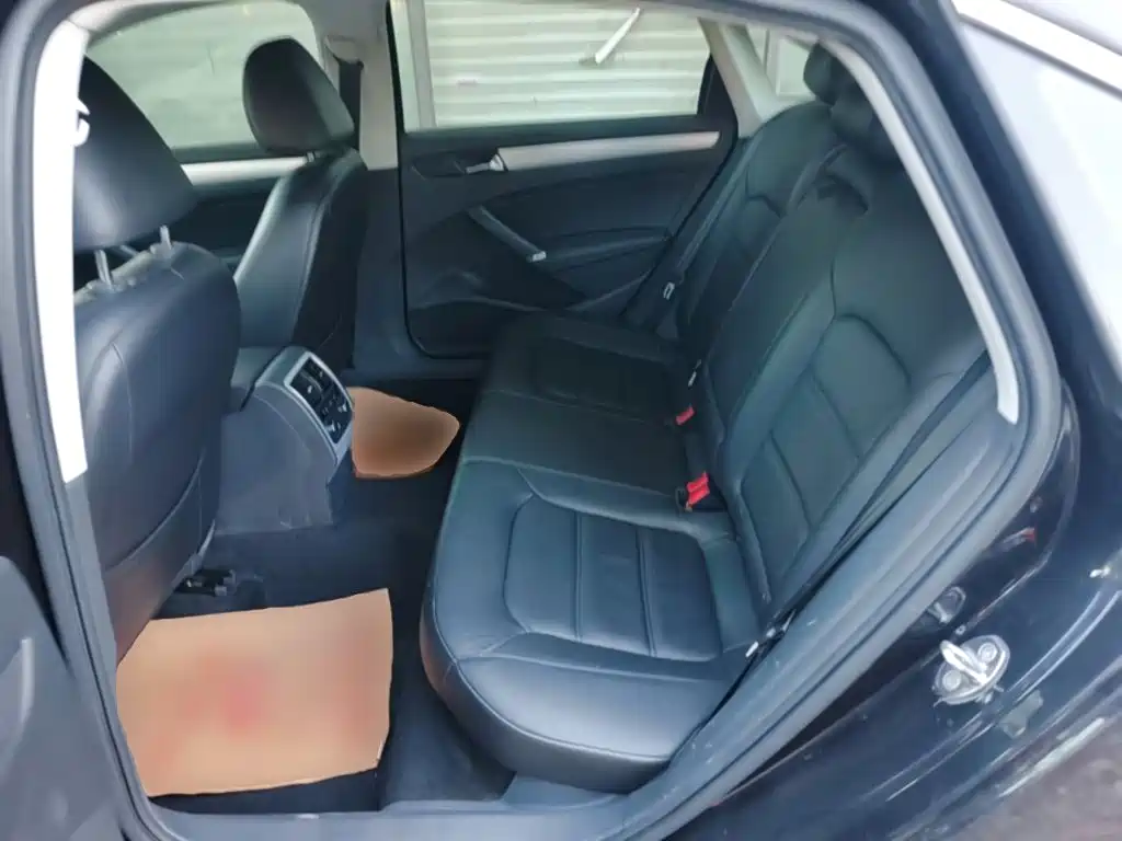 Volkswagen Passat — миниатюра 17