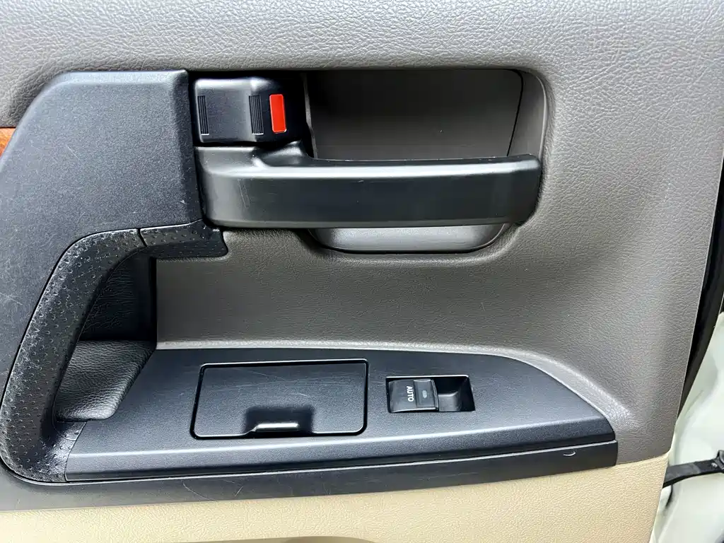 Toyota Land Cruiser — миниатюра 32