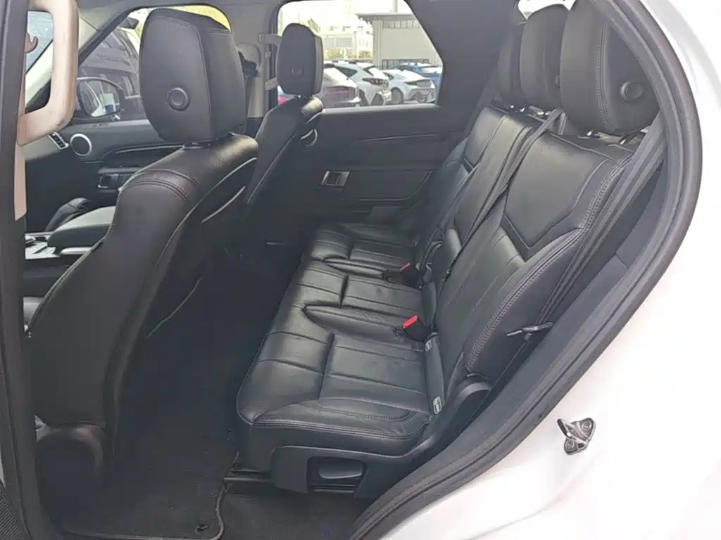 Land Rover Discovery — миниатюра 17