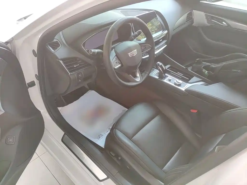 Cadillac CT5 — миниатюра 15