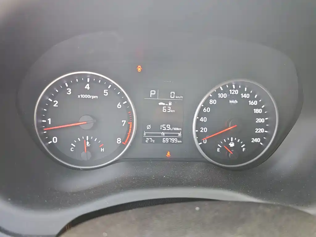 Hyundai Elantra — миниатюра 15