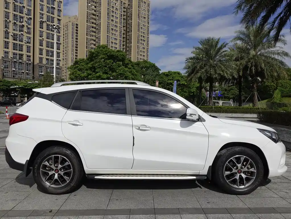 BYD Song — миниатюра 4
