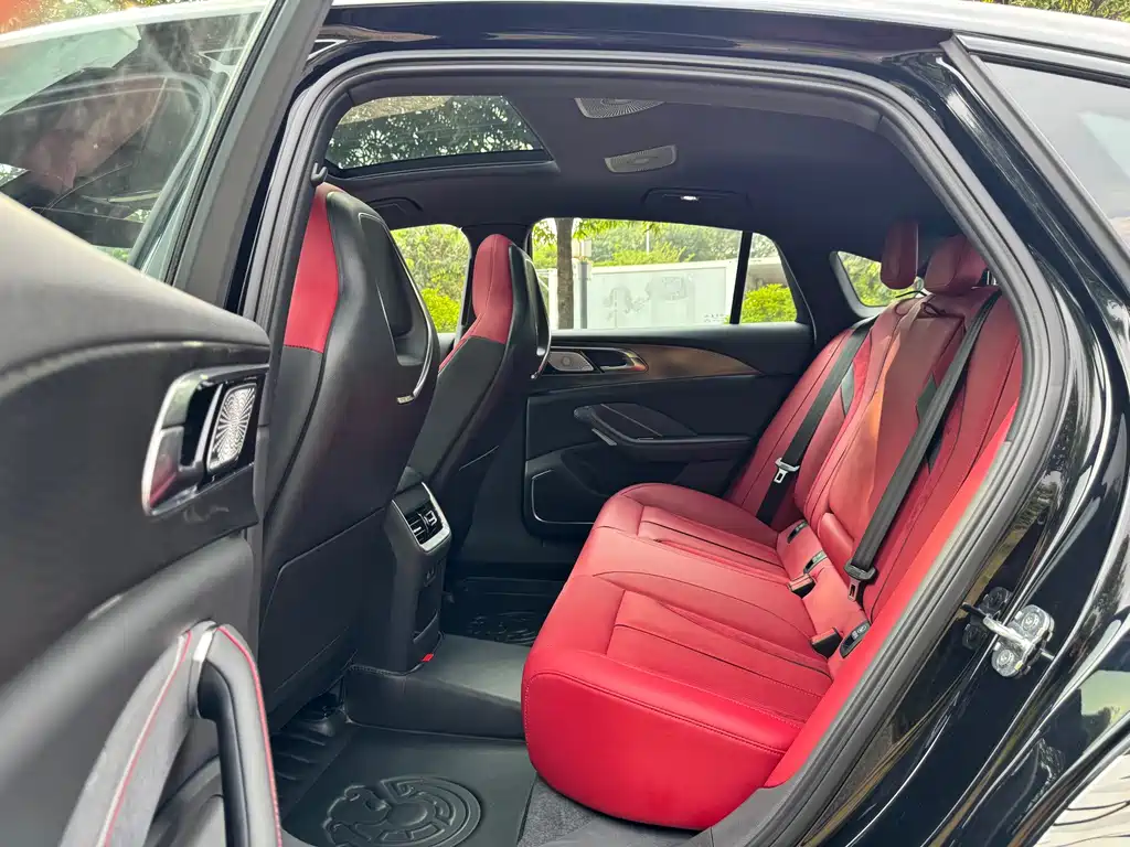 Hongqi Hongqi H6 — миниатюра 11