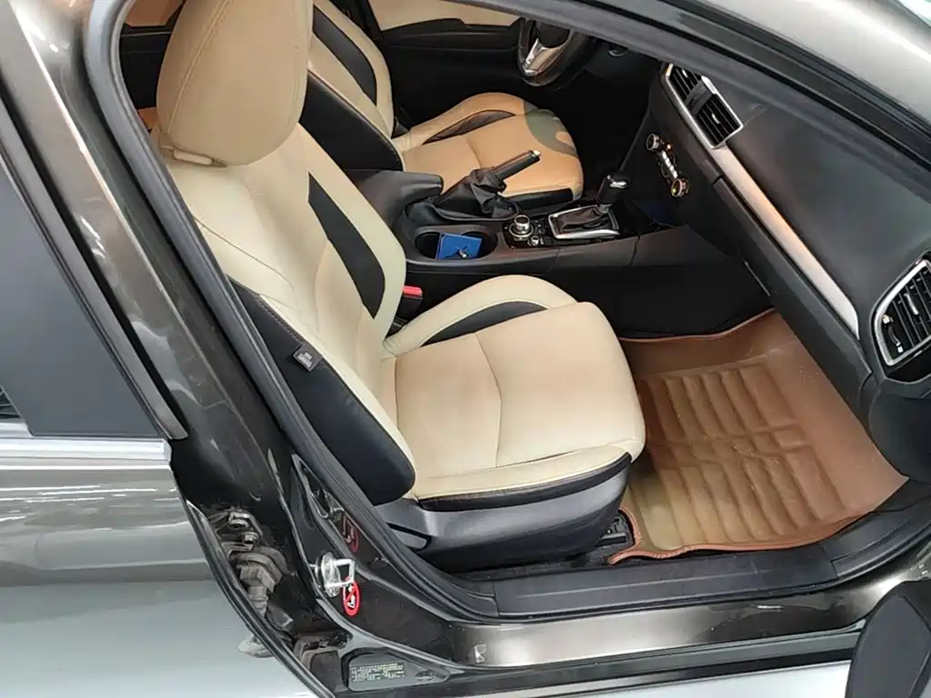Mazda 3 Axela — миниатюра 25