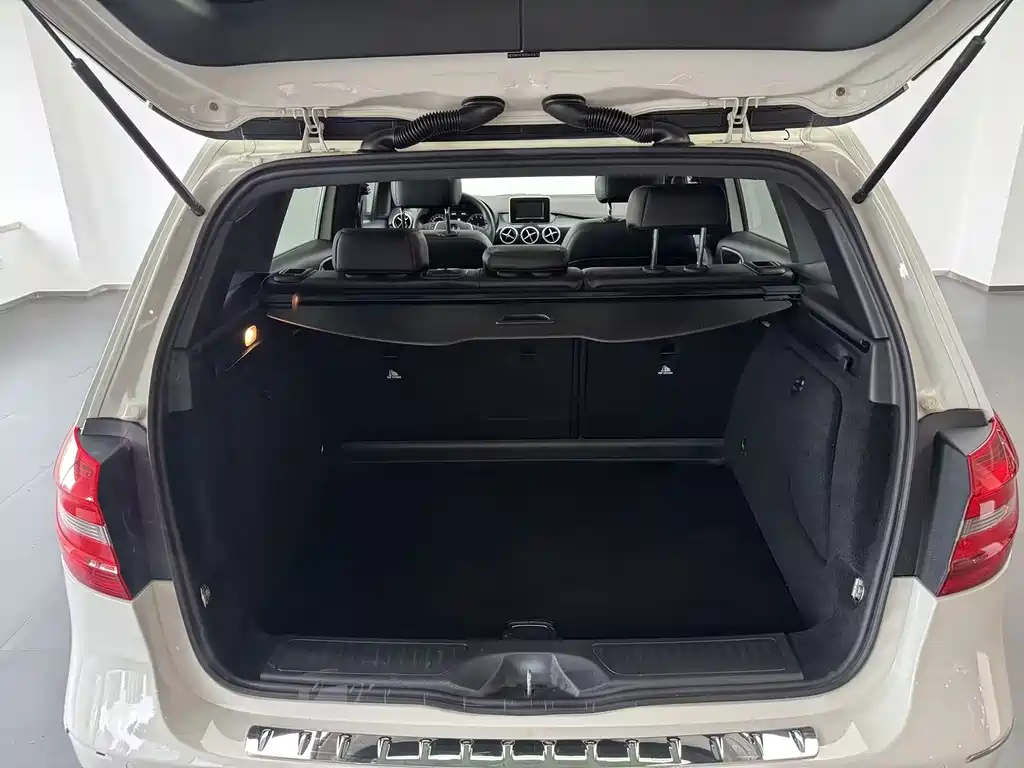 Mercedes-Benz B-Class — миниатюра 19