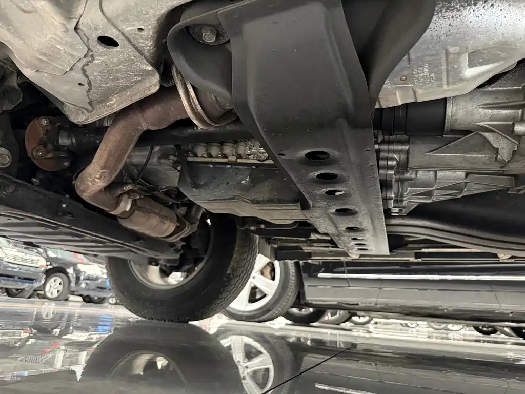 Mitsubishi Pajero (Import) — миниатюра 27