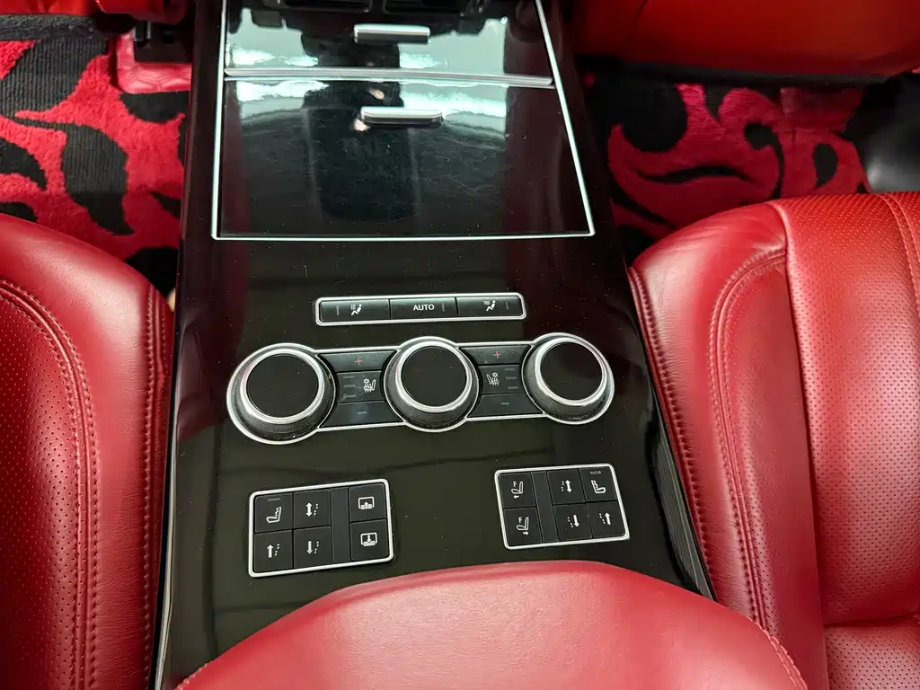 Land Rover Range Rover — миниатюра 13