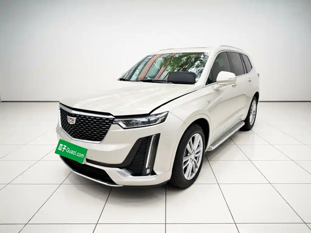 Cadillac XT6