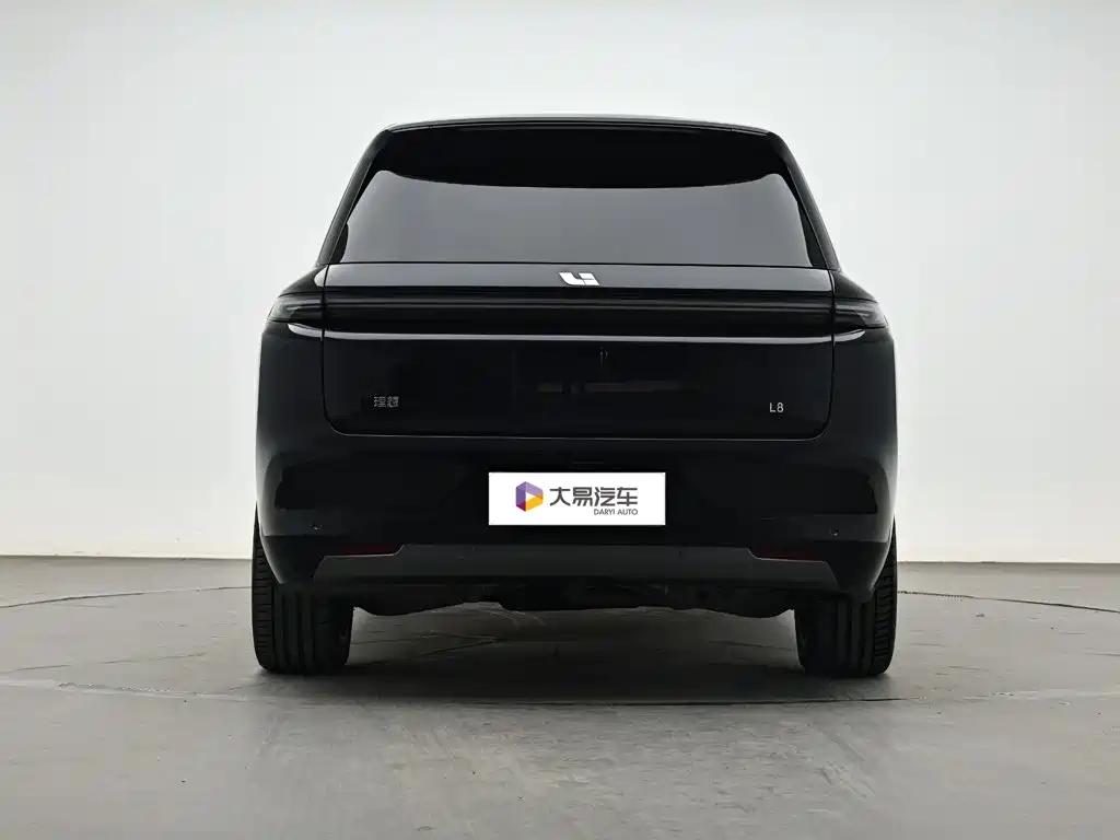 Li Auto Li L8 — миниатюра 4