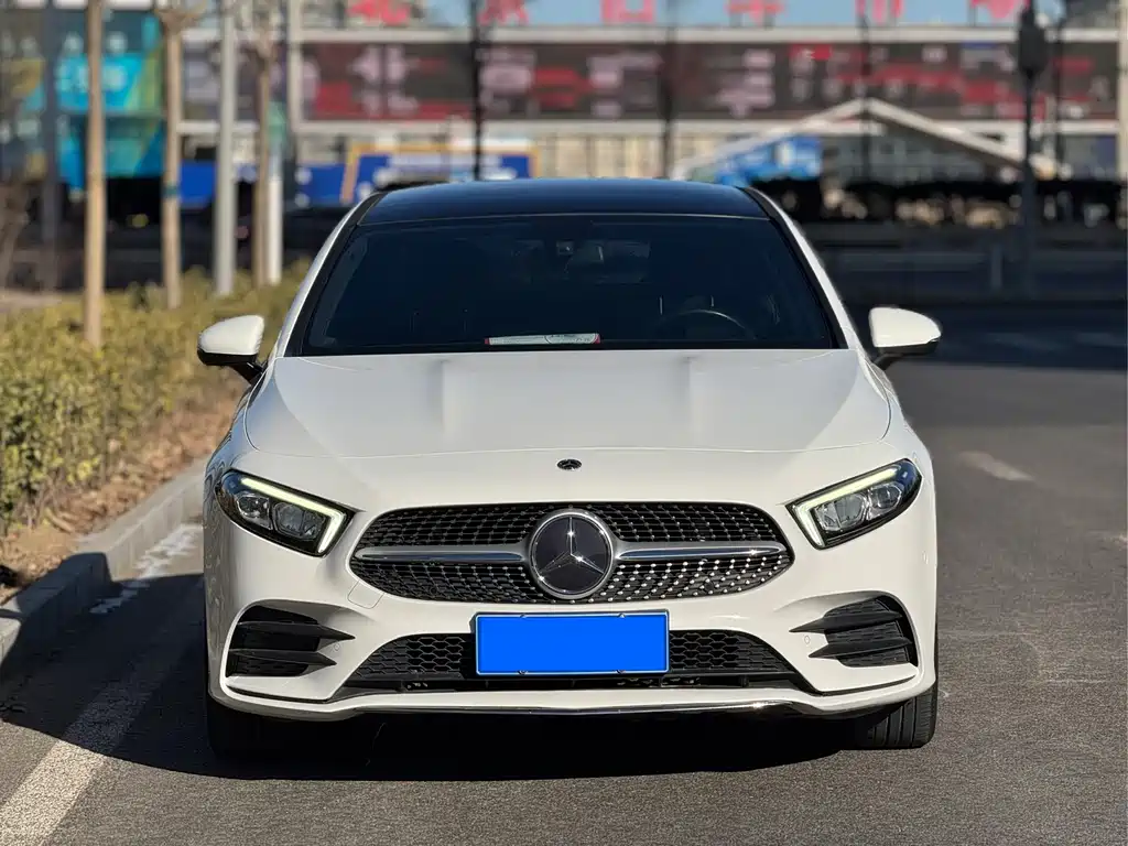 MERCEDES-BENZ A CLASS