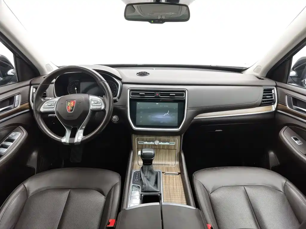 Roewe RX8 — миниатюра 5