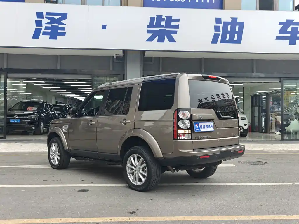 Land Rover Discovery — миниатюра 7