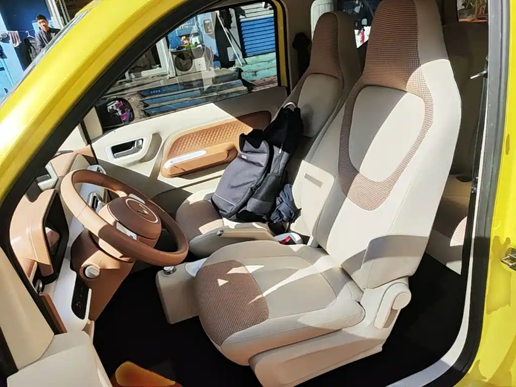 Wuling MINIEV — миниатюра 15