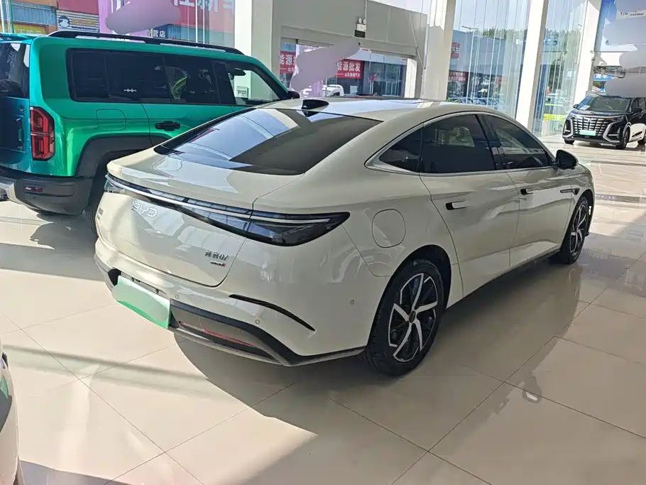 BYD Seal 07 DM-i — миниатюра 3