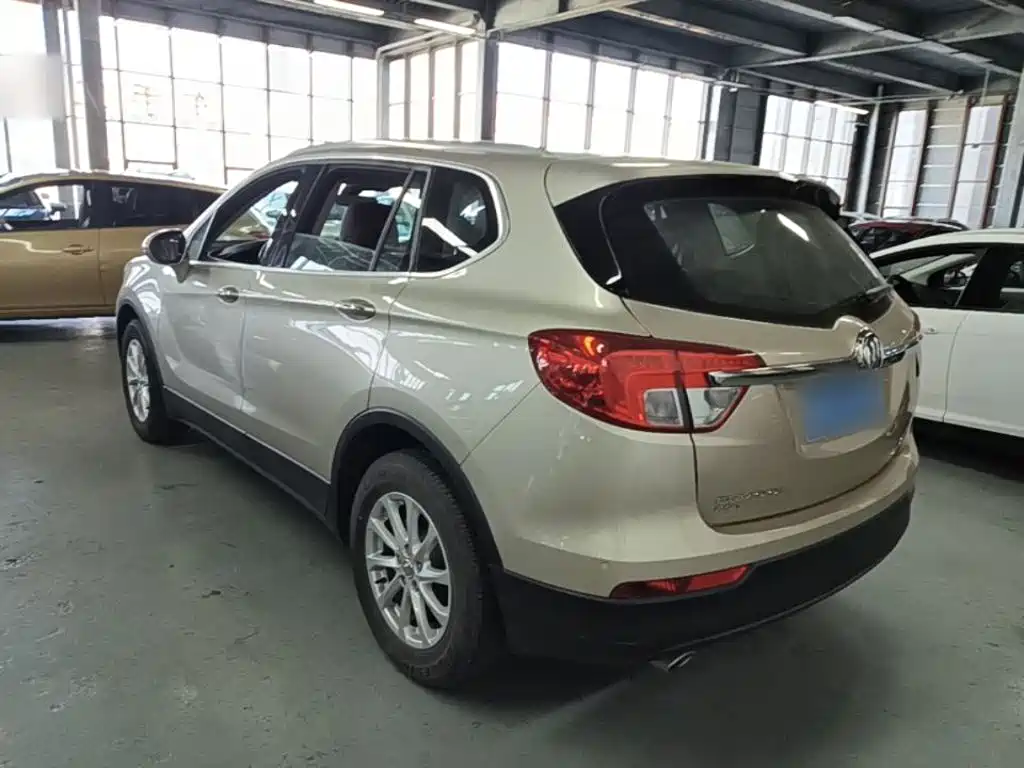 Buick Envision Plus — миниатюра 5
