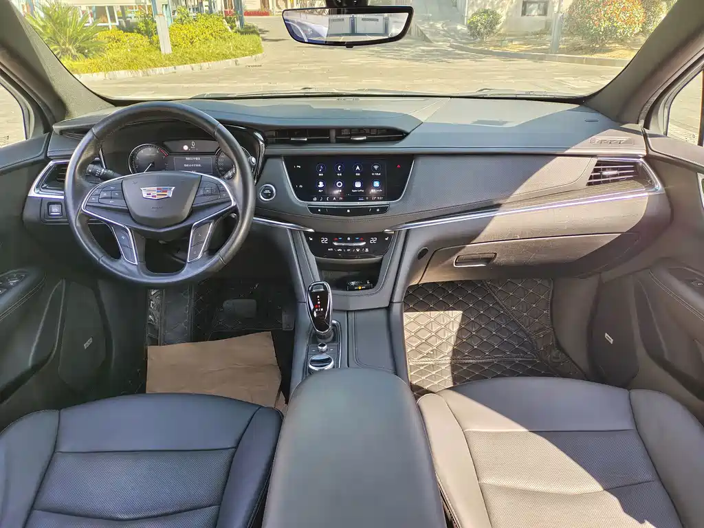 Cadillac XT5 — миниатюра 10