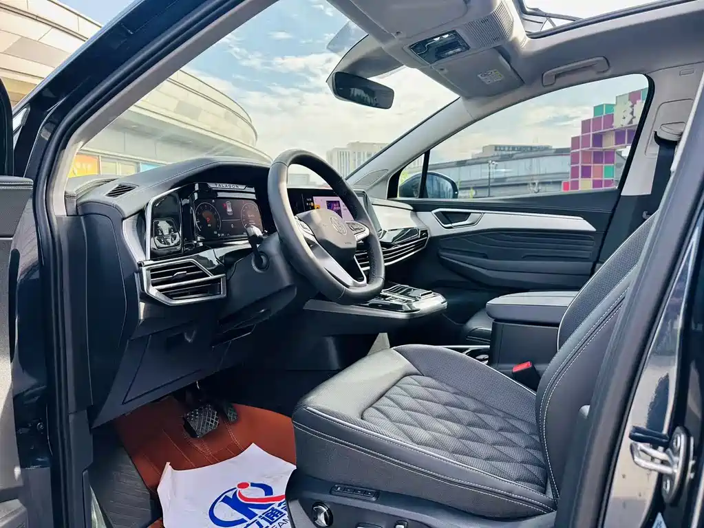 Volkswagen Viloran 2025 380TSI Luxury Pro 6 мест