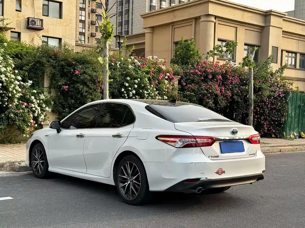 Toyota Camry 2021 2.5HG Luxury
