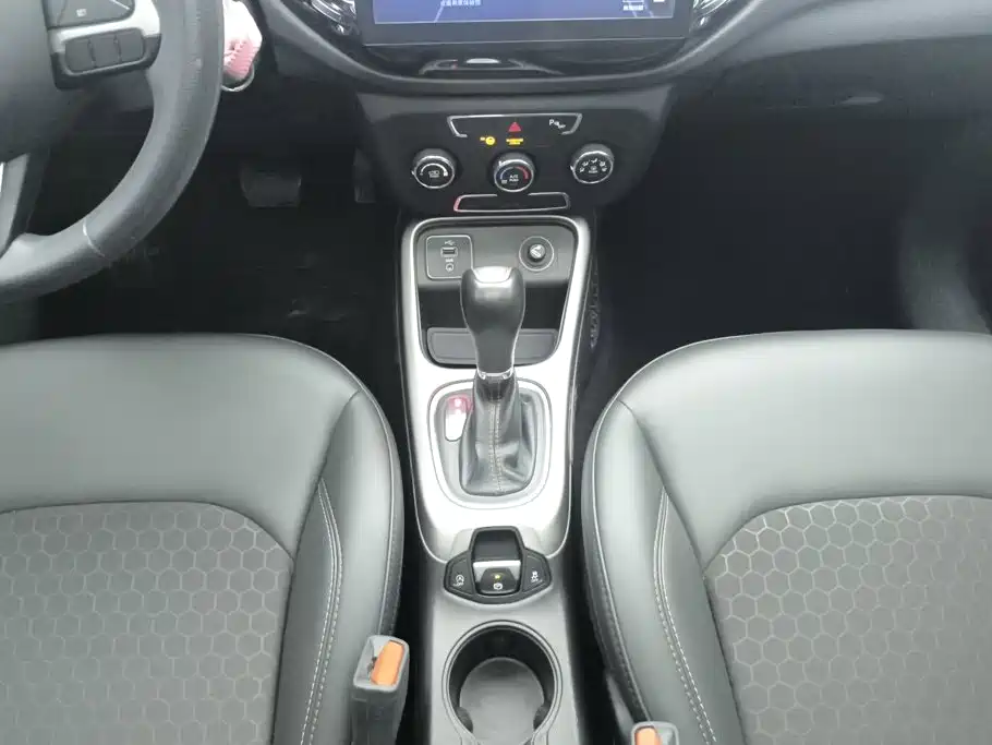 Jeep Compass — миниатюра 16