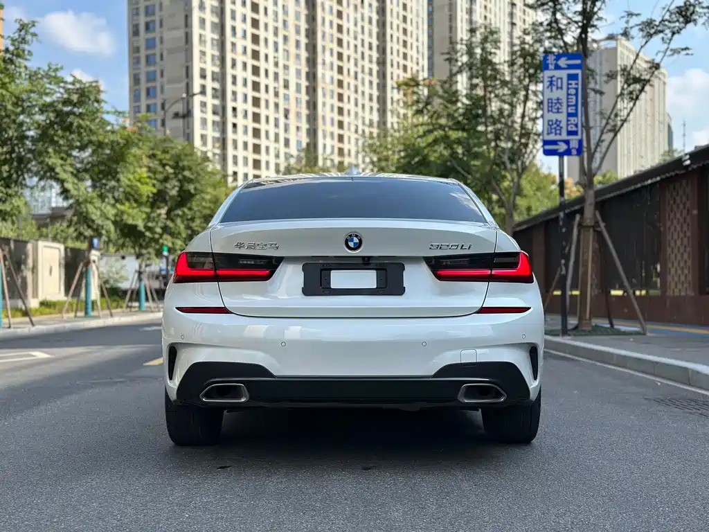 BMW 3 Series — миниатюра 9